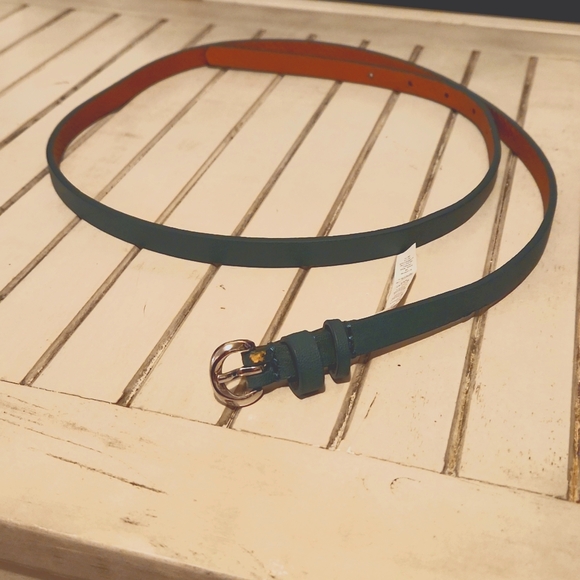 Old Navy skinny teal belt - Picture 2 of 6